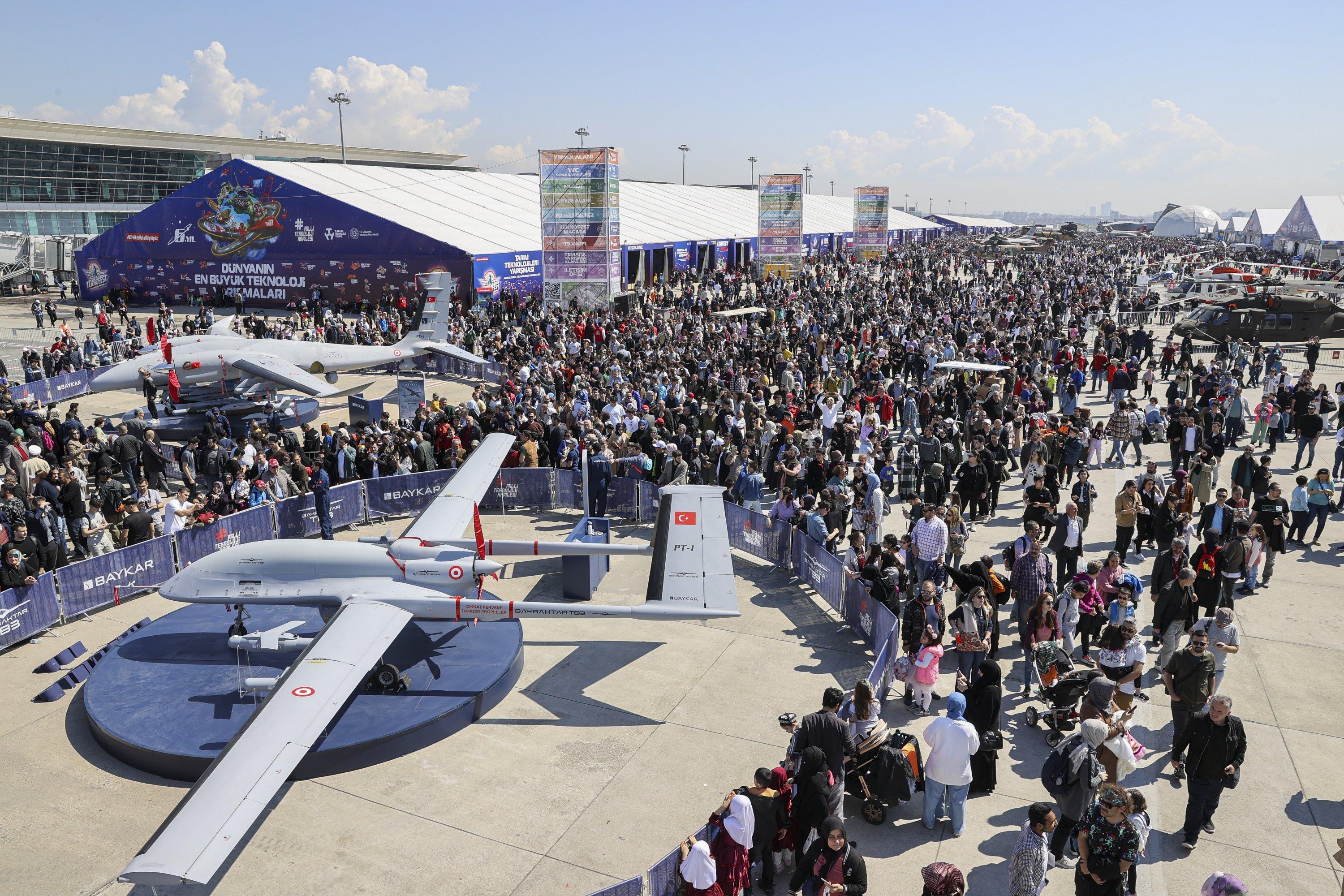 Teknofest fever lures record number of tech, aviation enthusiasts ...