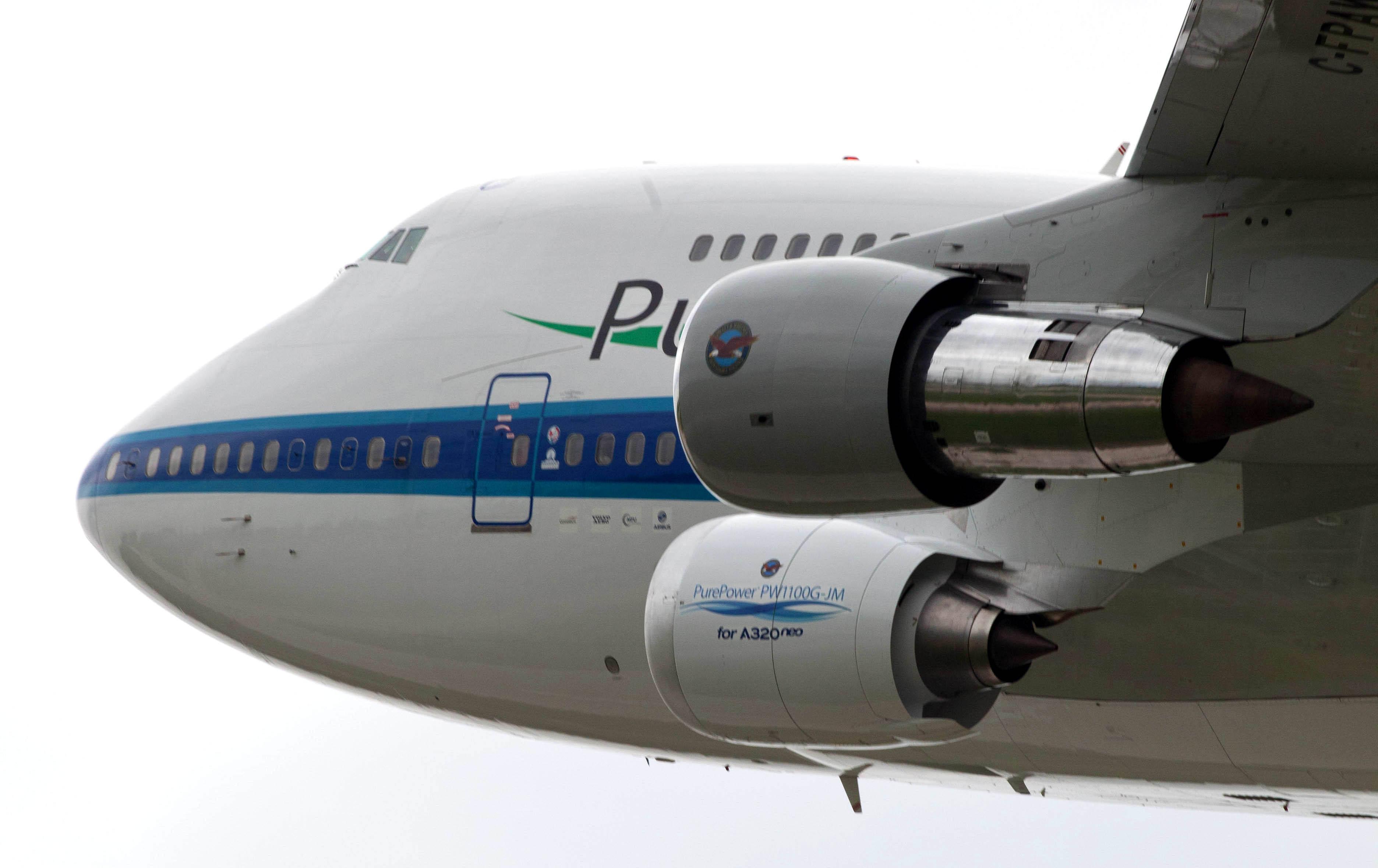 Flying More Economical, Less Polluting Than Driving? › Sustainable ...