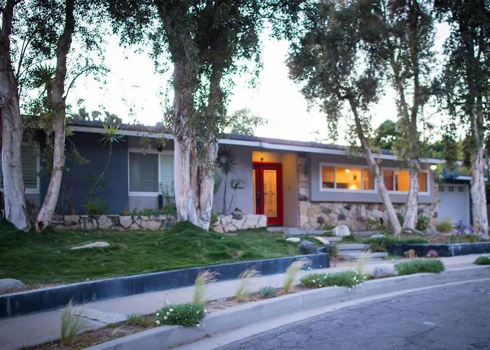 Top Hotels in Fullerton