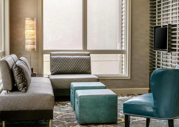 Top Coralville Hotels for an Unforgettable Stay