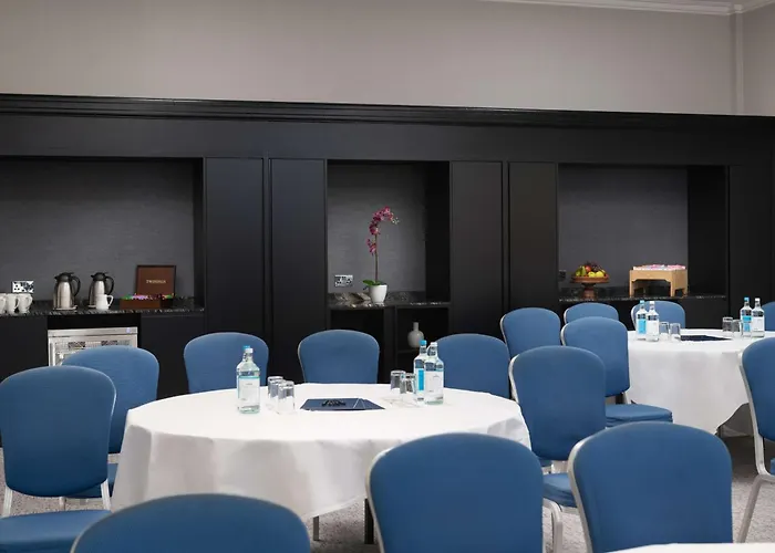 Top Hotels Near Horley Gatwick for Easy Airport Access