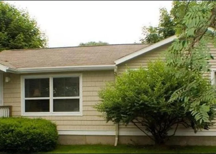 Prime Ogunquit ME Hotels for Coastal Escapades